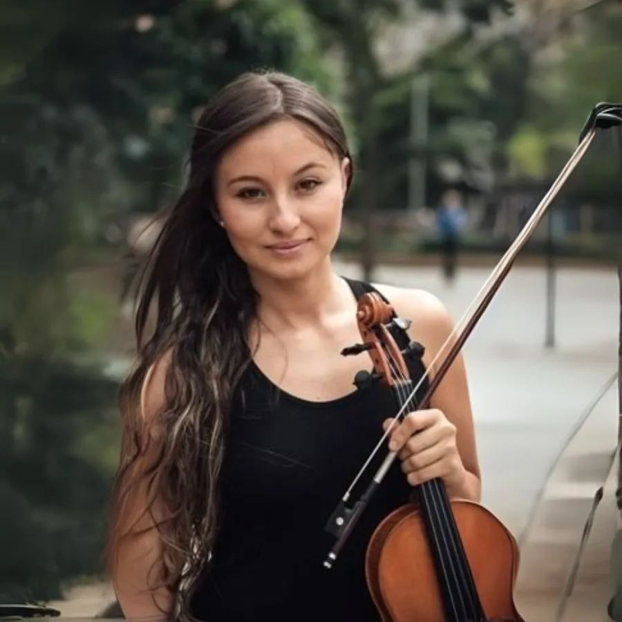 Ana María Lopez - Violín