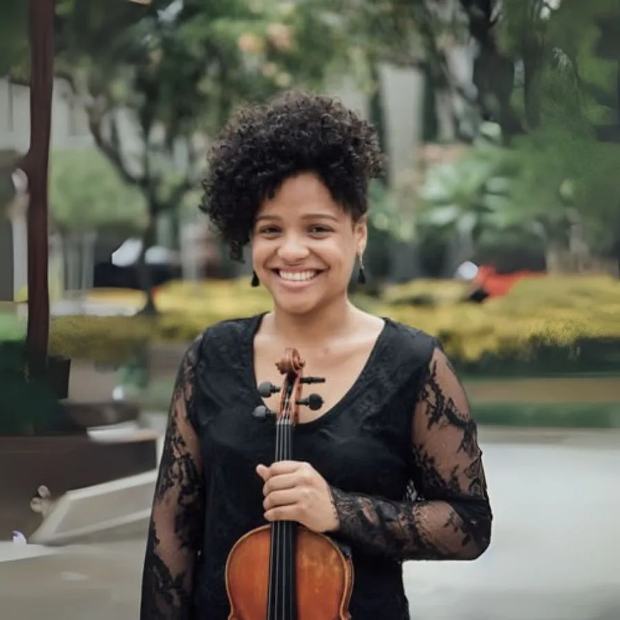 Gabriela Rosas-Violin 1