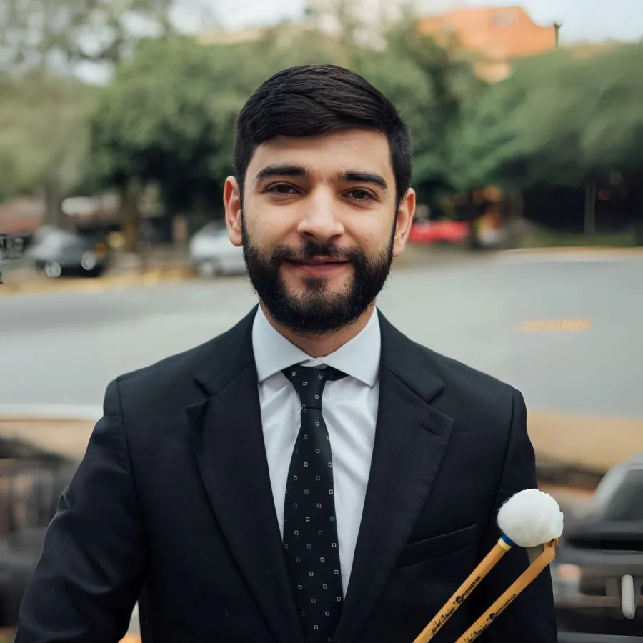 Santiago Preciado - Asistente de percusión